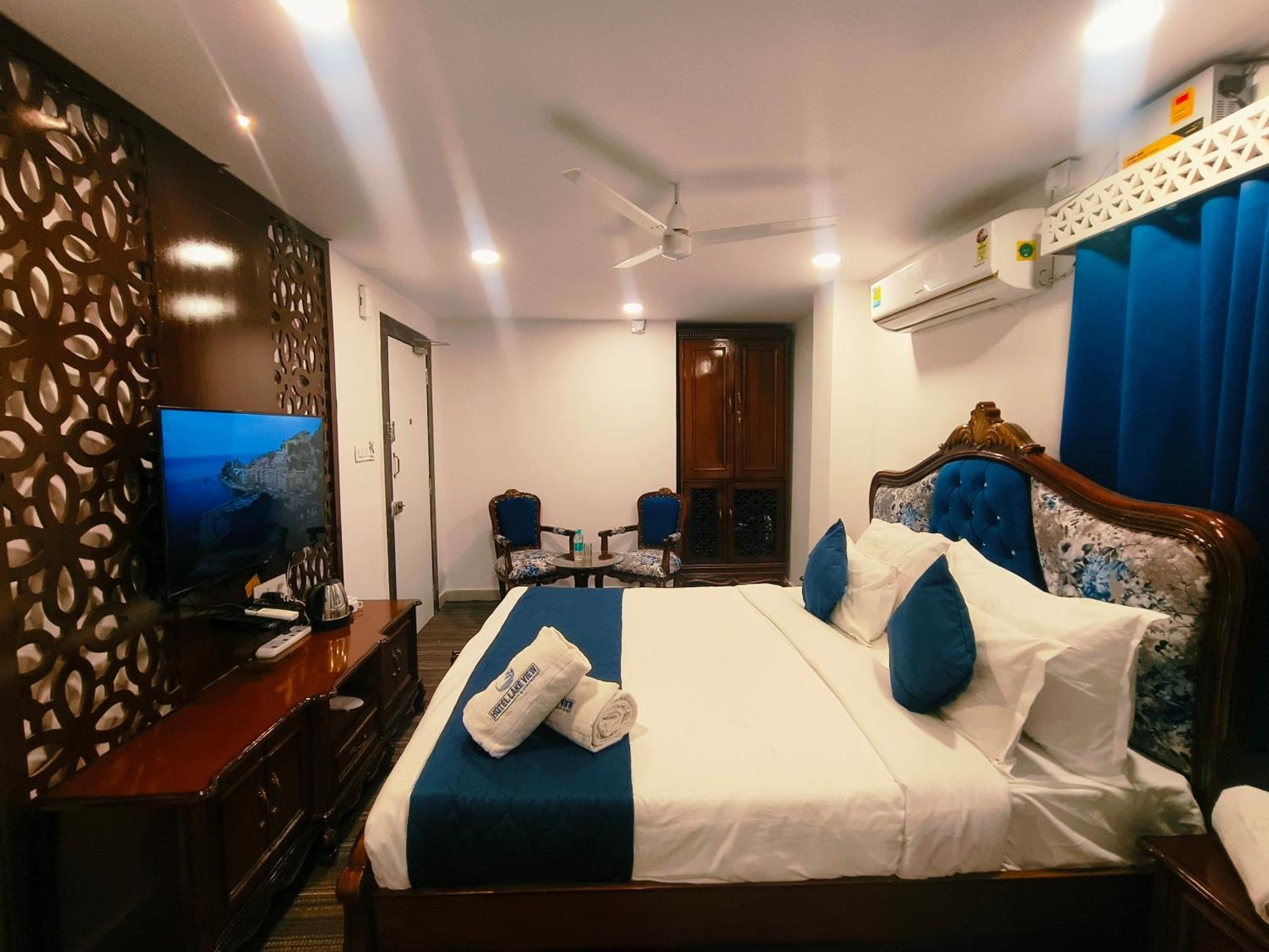 Hotel Lake View Airport Zone ハイデラバード エクステリア 写真